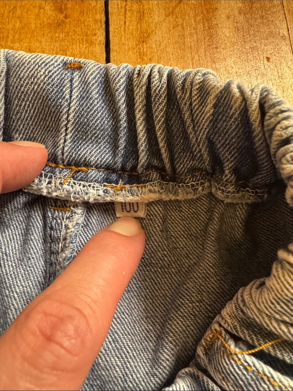 Denim Shorts size 3 to 4 years 100cm Daisy Shorts distressed 90s Y2K